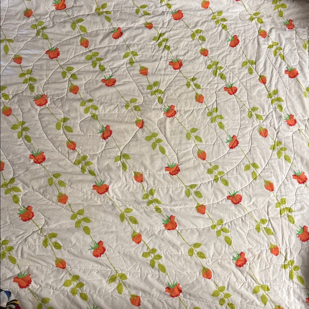 VINTAGE WAMSUTTA CHRISTIAN DIOR ROSE KING COMFORTER - Picture 9 of 12